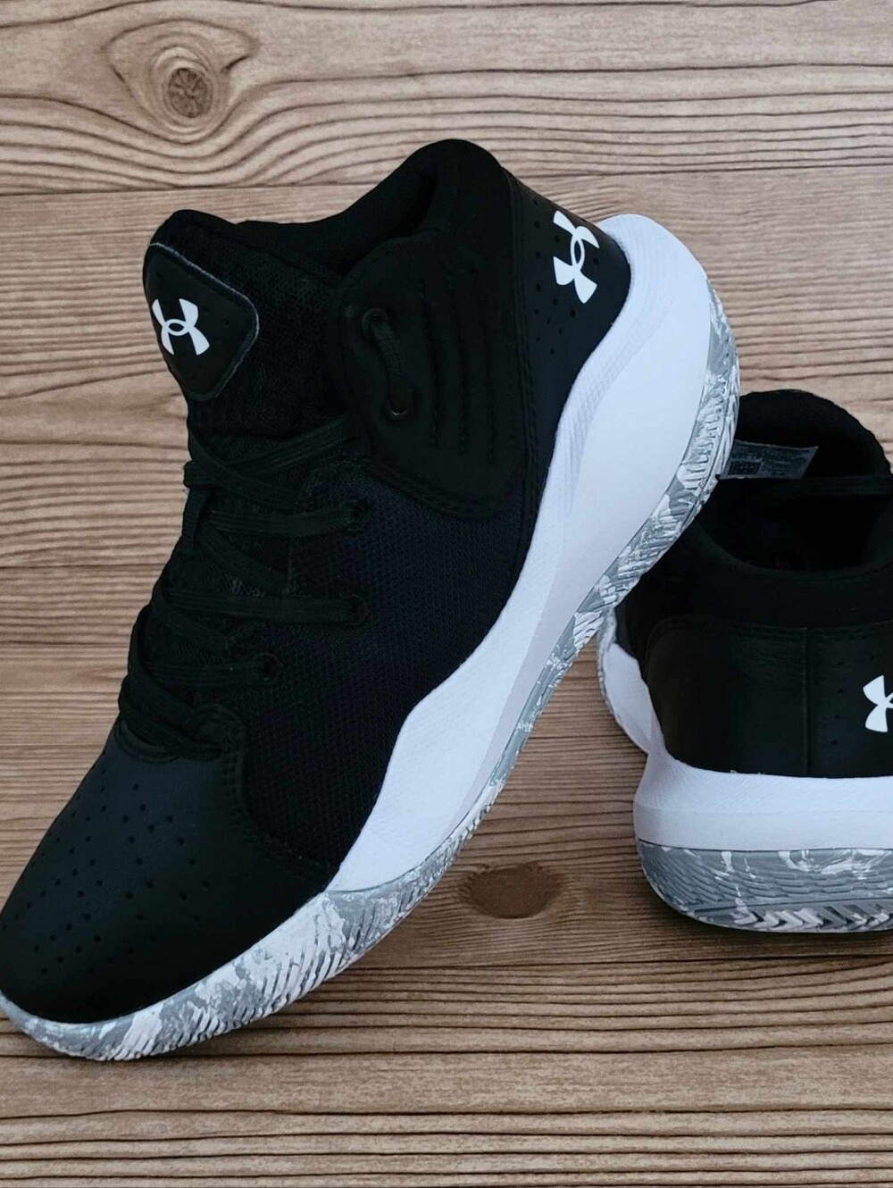 Under Armour Jet '21 Sneakers